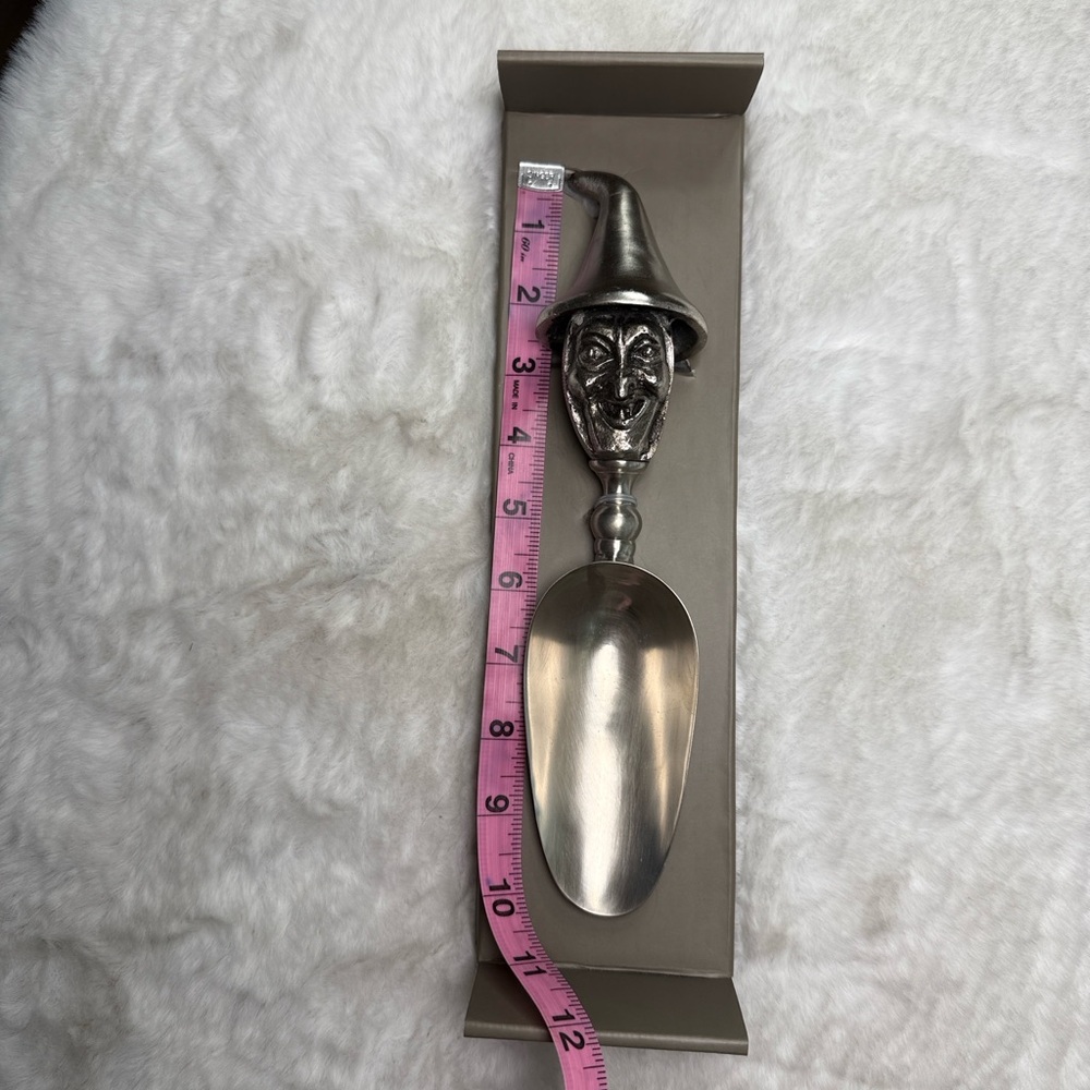 BKP Halloween Witch Metal Ice Scoop‎ Barware
Party Entertain Silver India NEW - Picture 9 of 16